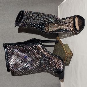 Cathy Din Iridescent and Black Rhinestone pattern Fishnet boots sz 8